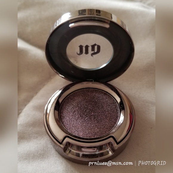 Urban Decay Other - Urban Decay 'Uncut" Eyeshadow
